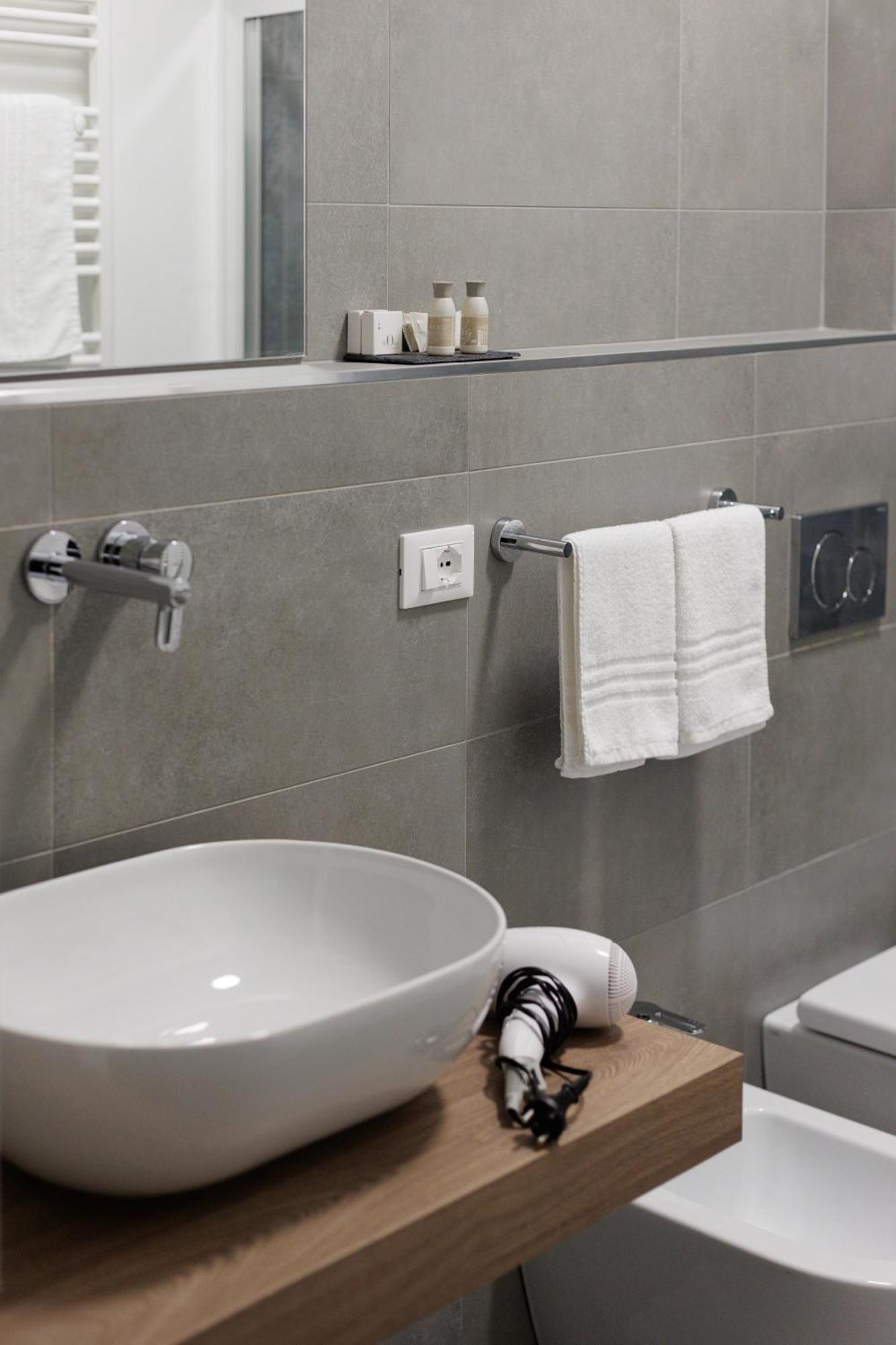 Residence Piazza Giotti 8 Trieste Dış mekan fotoğraf